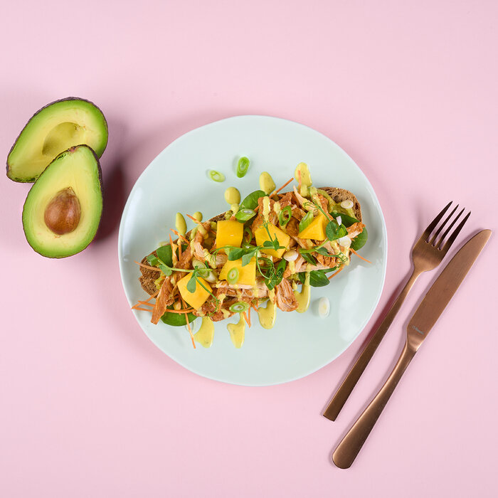 Open Toast met Kip - Mangolicious